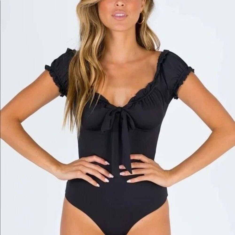Princess Polly Black Ruffle Sleeve Bodysuit Women’s US 0 Tie Front